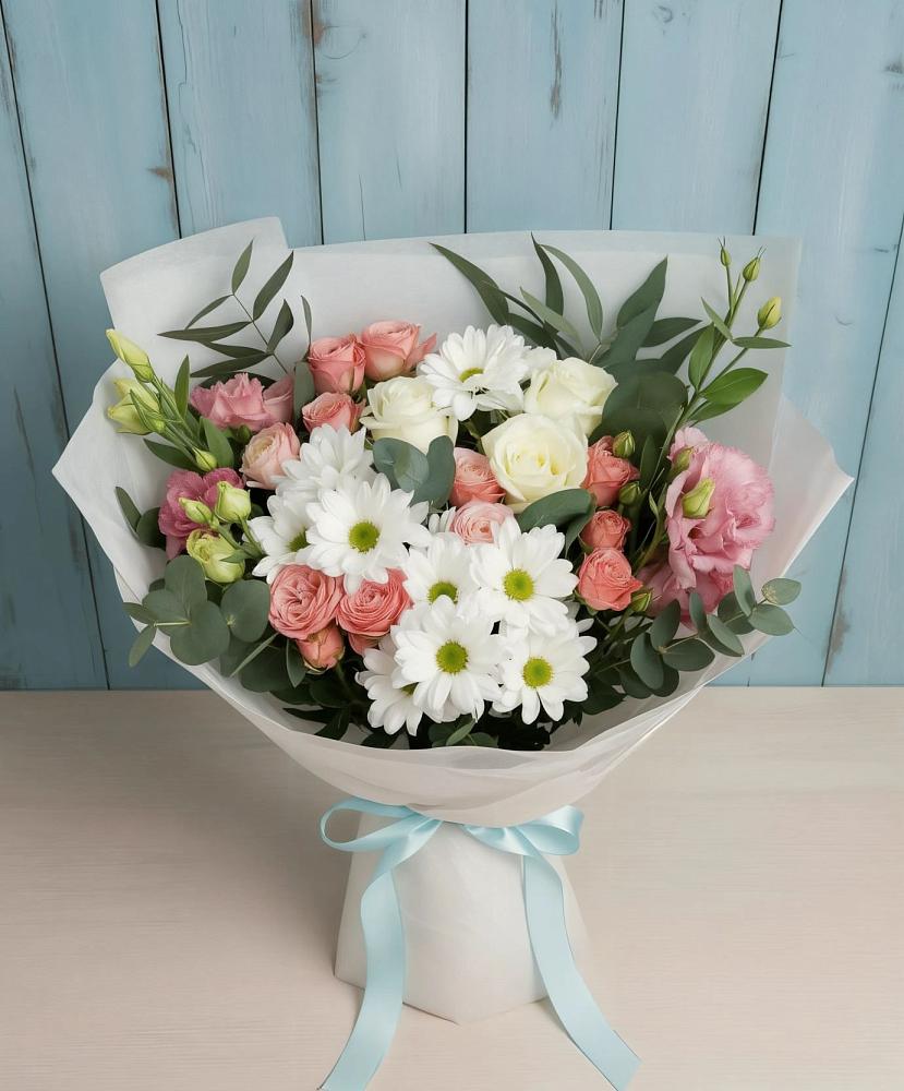 Букет цветов из: Розы, Лизиантусы и Хризантемы в Шигоны