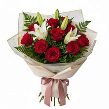 Букет цветов из:  Лилии и Розы #REPLACE_PRED# Шигоны