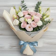 Букет цветов из:  Лизиантусы в Шигоны