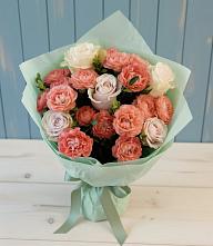 Букет цветов из:  Розы в Шигоны