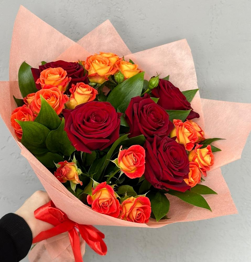 Букет Любовь и восторг в Шигоны