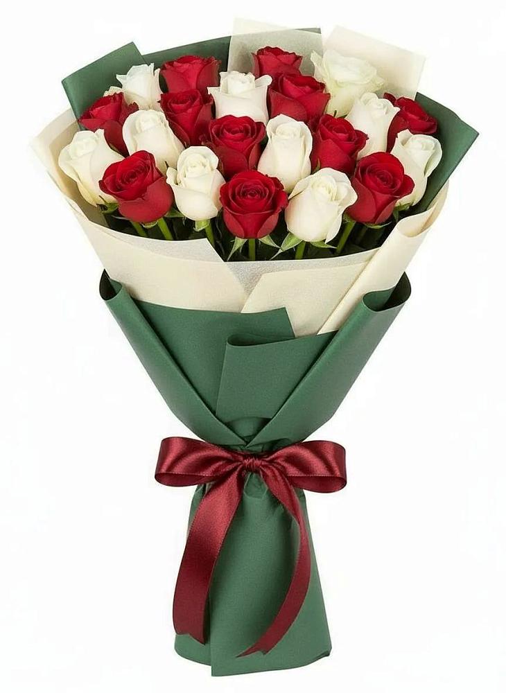 Букет Микс из красных и белых роз в Шигоны