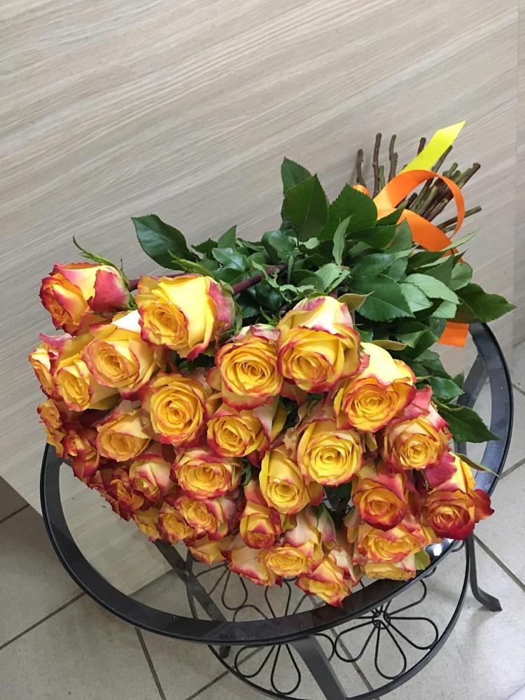 Букет Желтые розы в Шигоны