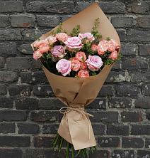 Букет цветов из:  Розы в Шигоны