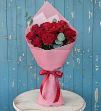 Букет цветов из:  Розы в Шигоны