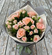 Букет цветов из:  Розы #REPLACE_PRED# Шигоны