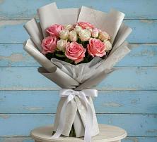 Букет цветов из:  Розы в Шигоны